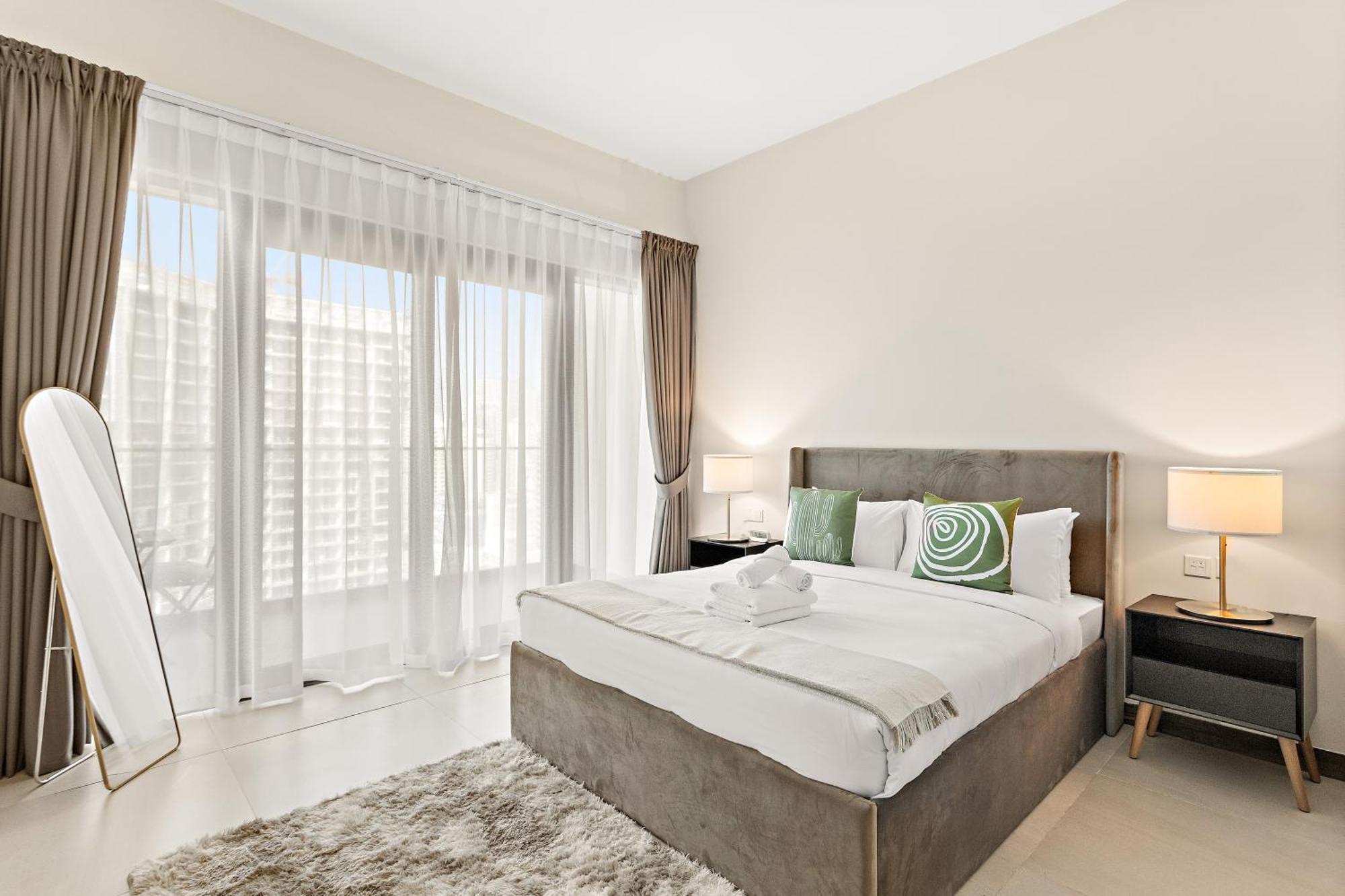 Canal View 1br W Spa, Sauna, Pool & Gym *